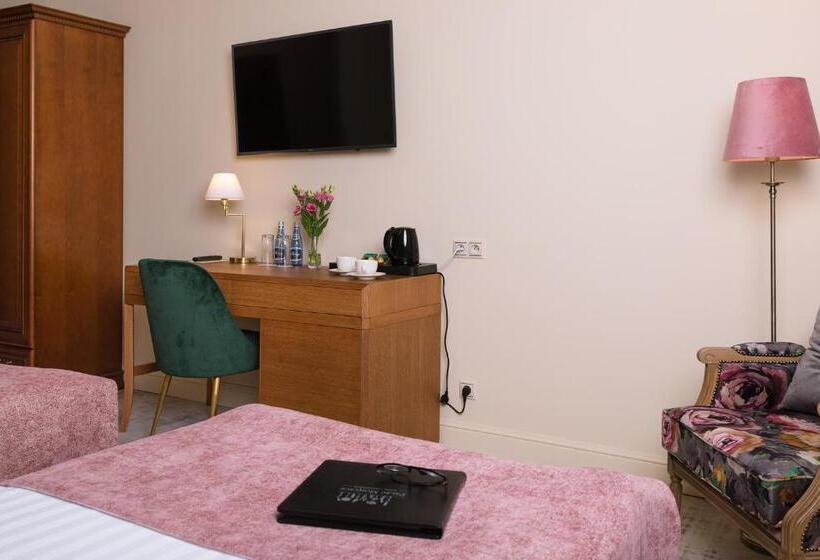 חדר סטנדרט, Pałac Mojęcice