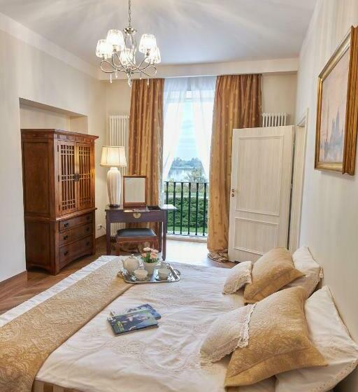 침실 1개 아파트, Pałac W Smoszewie