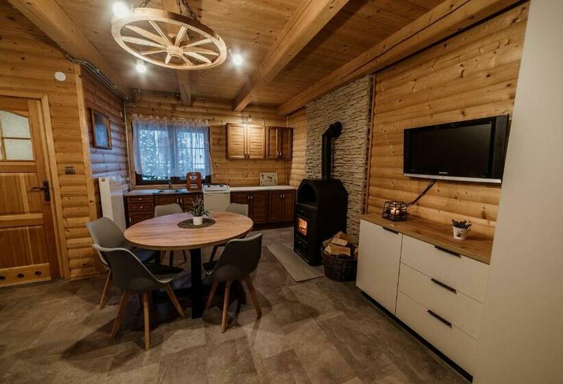 샬레, Ranczo Czerwony Młyn