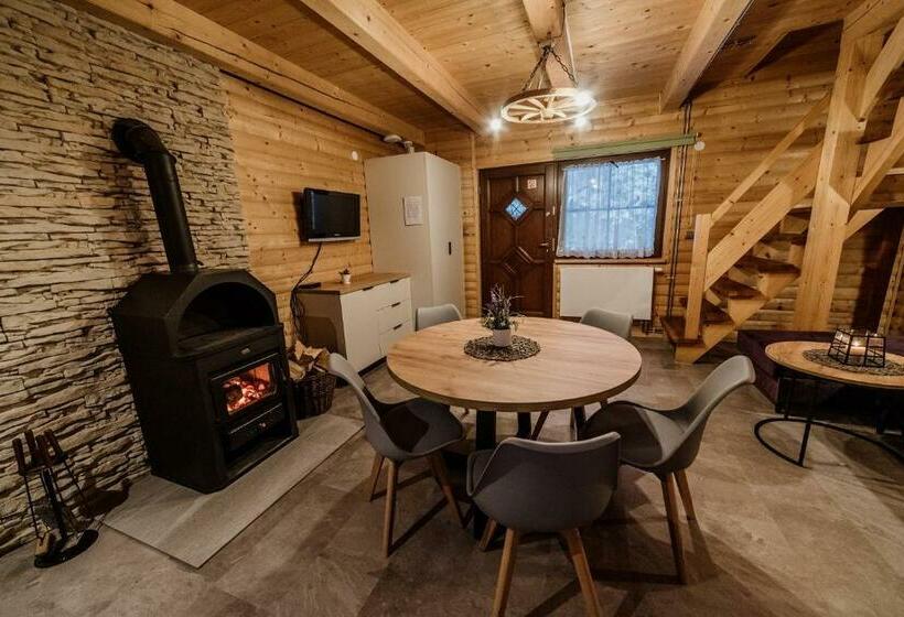 샬레, Ranczo Czerwony Młyn