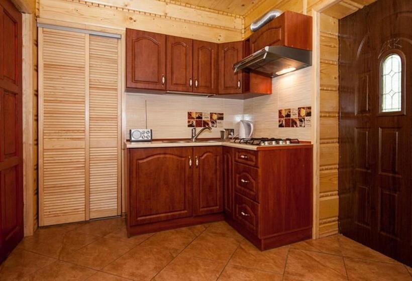 샬레, Ranczo Czerwony Młyn