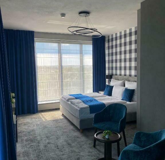 １ベッドルームアパートメント, Sanova