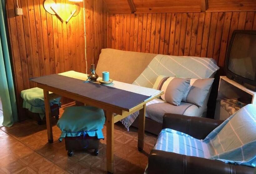 בקתת חדר, Tleniowo