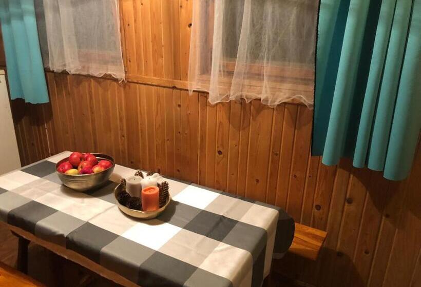 בקתת חדר, Tleniowo