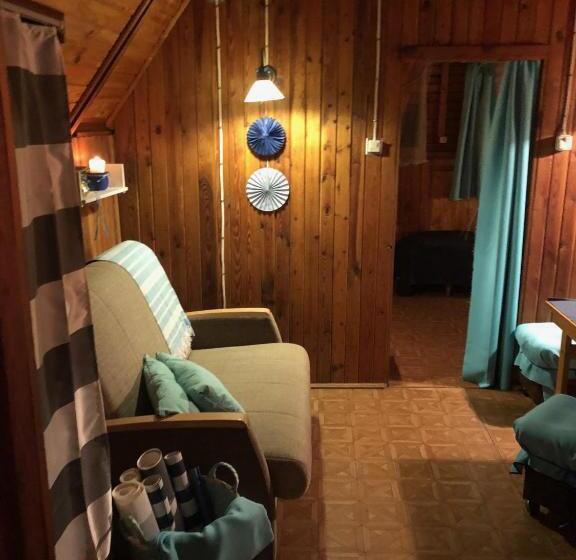 בקתת חדר, Tleniowo