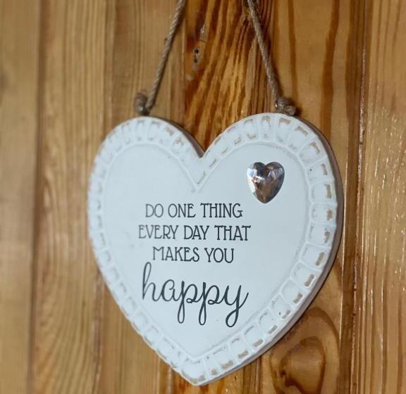 חדר אקונומי, Tleniowo