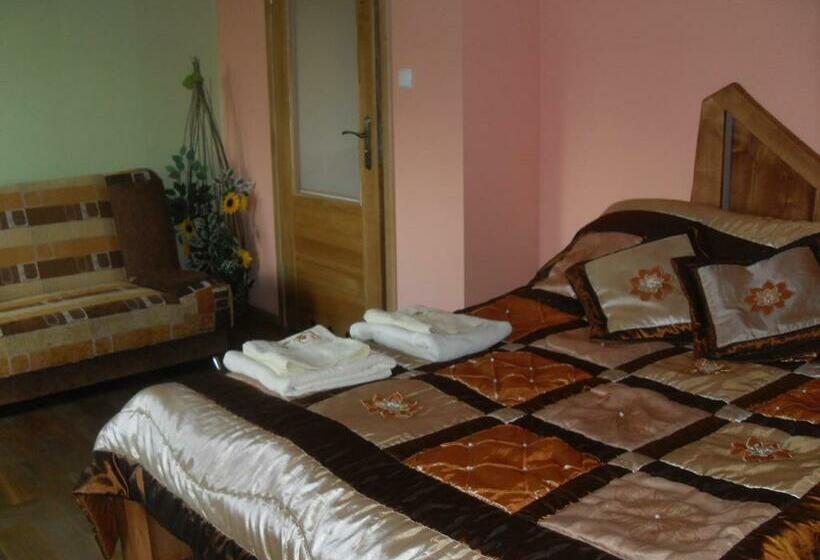 Четырехместный Номер Стандарт, Wiatrak