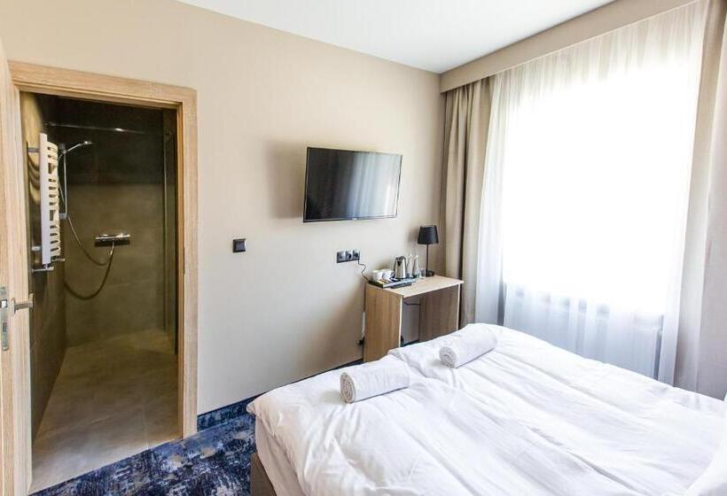 غرفة ديلوكس, Zodiak