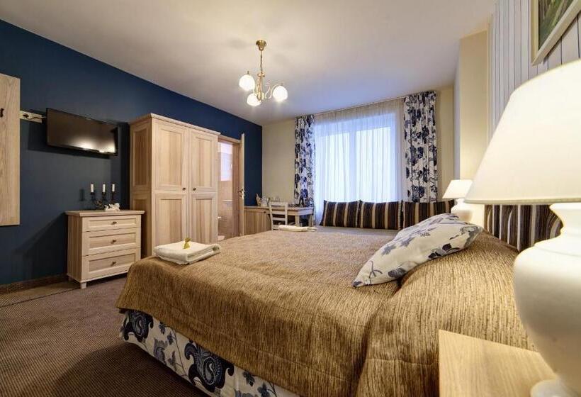 豪华三人间, Pensjonat Kościuszko