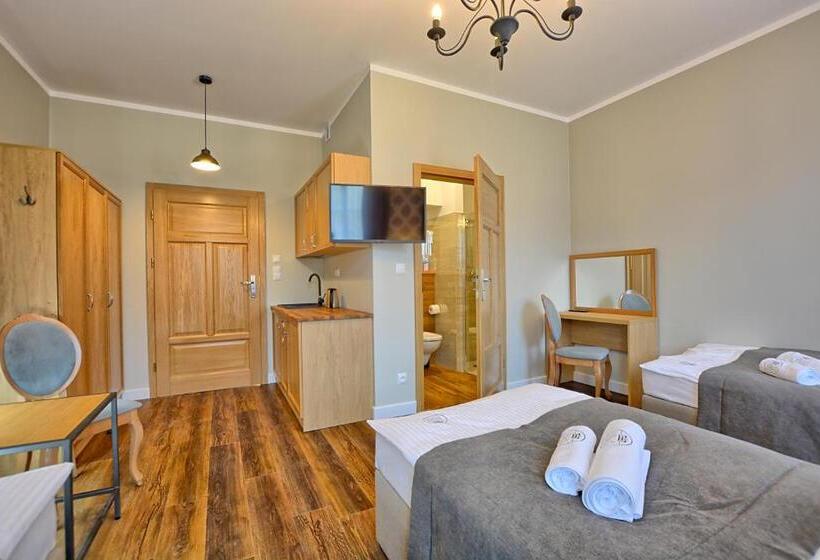 חדר סטנדרט לשלושה, Willa Zofia