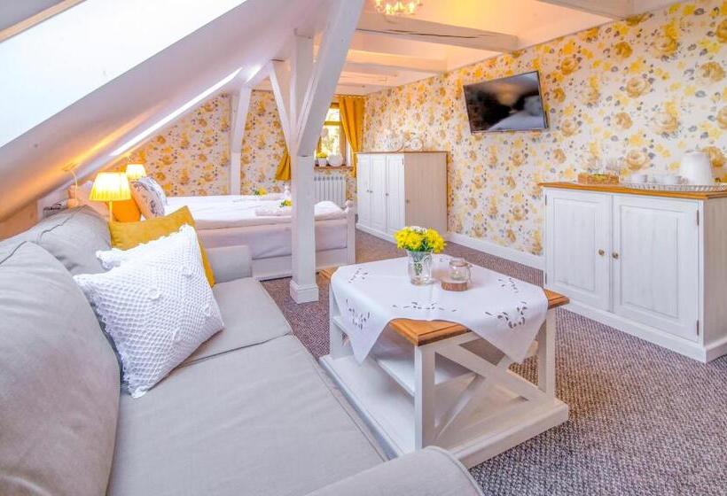 חדר סטנדרט לארבעה, Chata Pogaduchy