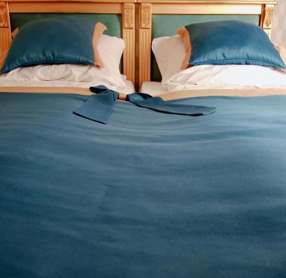 בקתת חדר, Zajazd Bombonierka