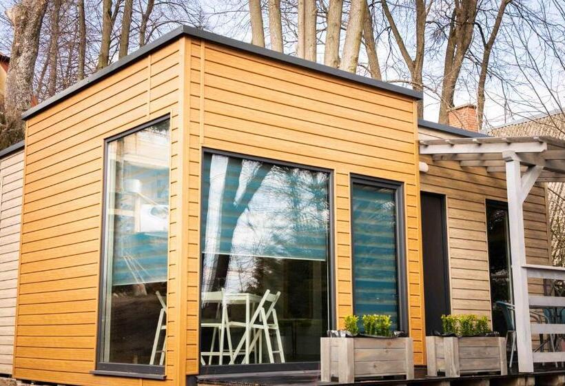 בקתת חדר, Zajazd Bombonierka