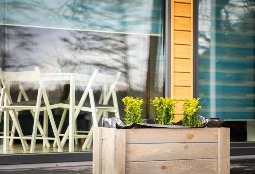 בקתת חדר, Zajazd Bombonierka