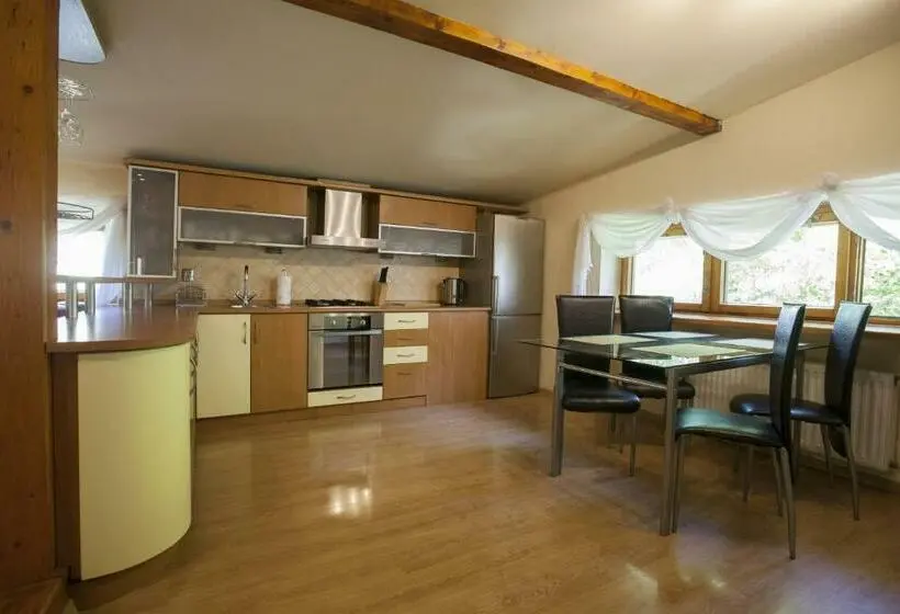 2ベッドルームアパートメント, Apartament Na Górskiej