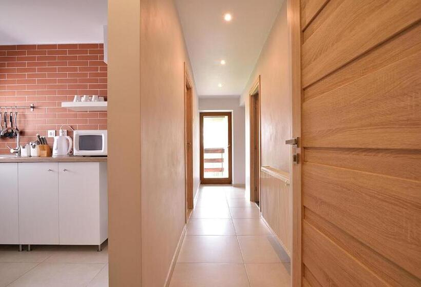 آپارتمان 1 خوابه با بالکن, Apartament Na Górskiej