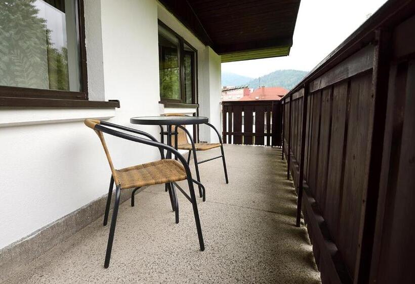 آپارتمان 1 خوابه با بالکن, Apartament Na Górskiej