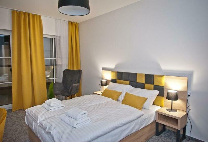 חדר דלוקס עם מרפסת, Apartamenty Gostyń
