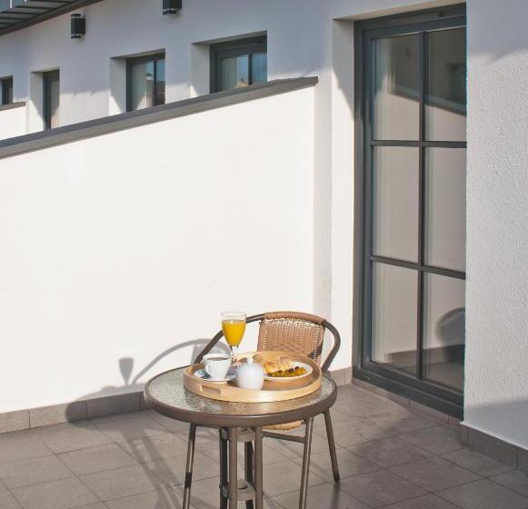 חדר דלוקס עם מרפסת, Apartamenty Gostyń