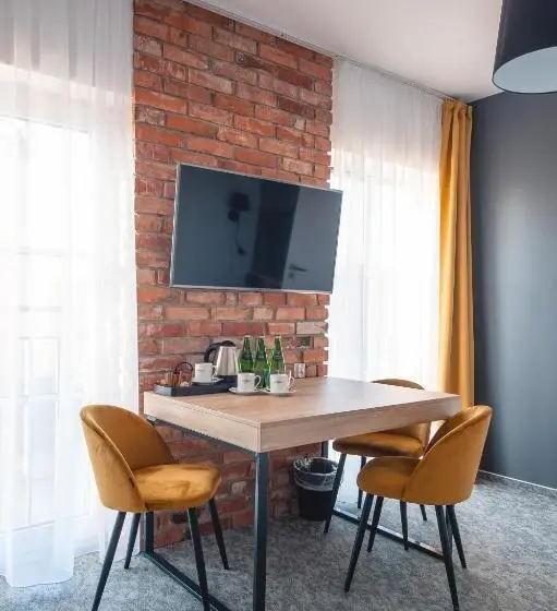 コンフォートトリプルルーム, Apartamenty Gostyń
