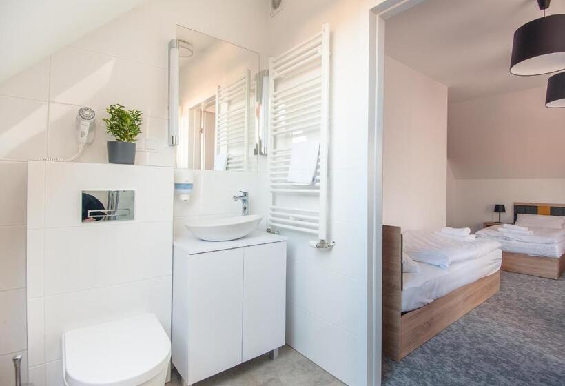 חדר קומפורט לשלושה, Apartamenty Gostyń