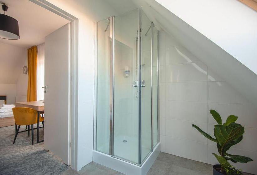 חדר קומפורט לשלושה, Apartamenty Gostyń