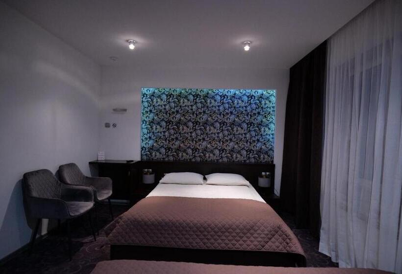 חדר דלוקס, Azymut Hotel & Restaurant