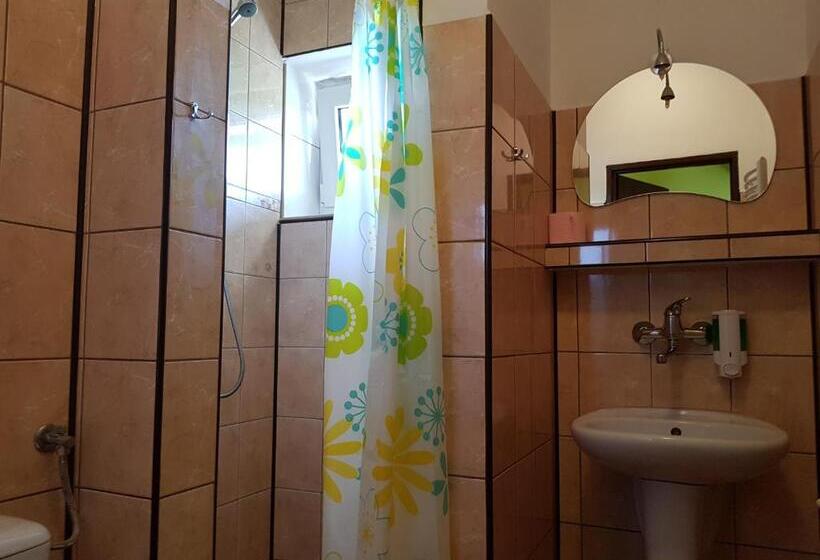 バルコニー付きスタンダードルーム, Dom Wczasowy Przy Skałkach