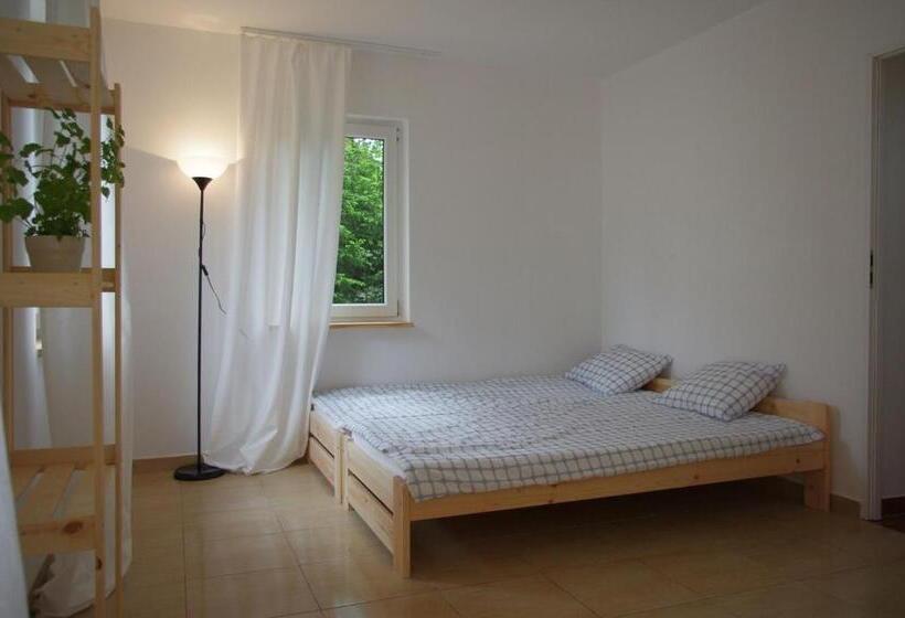 בקתה סטנדרטית, Gosciniec Wydminy