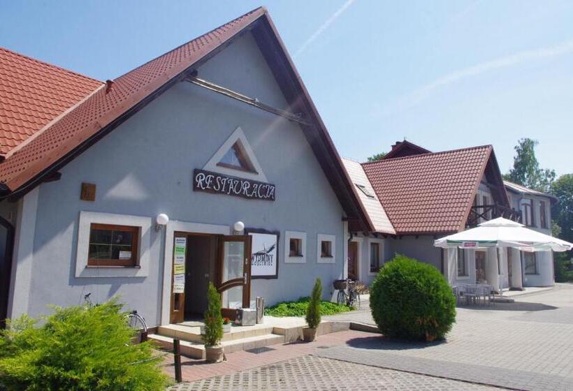 חדר קומפורט לשלושה, Gosciniec Wydminy