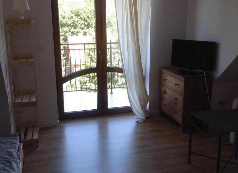 חדר קומפורט לשלושה, Gosciniec Wydminy