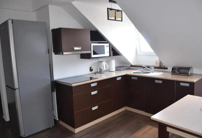 Deluxe-villa 1 Makuuhuone, Oaza Mazurska   Willa Lasek