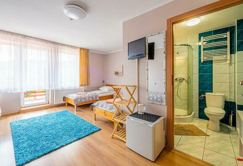 חדר סטנדרט לארבעה, Pensjonat Markus