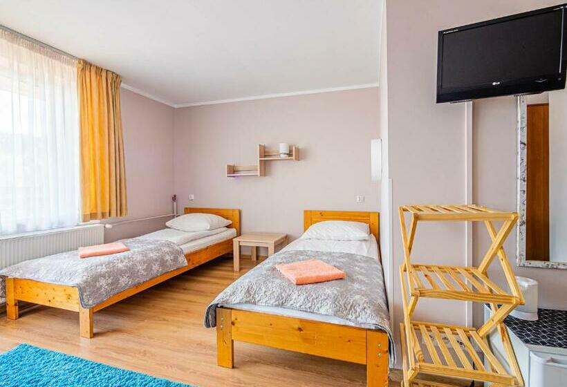 חדר סטנדרט לארבעה, Pensjonat Markus