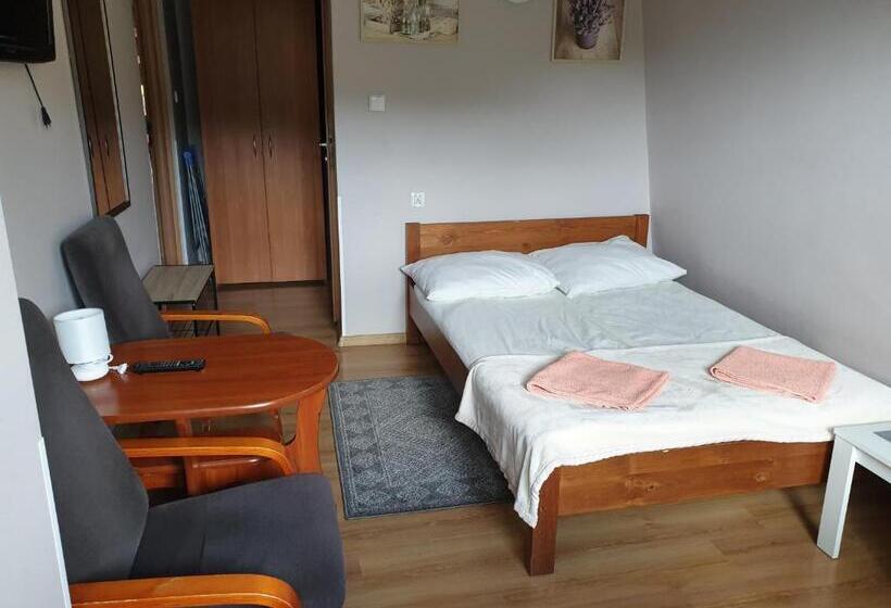 חדר סטנדרט לשלושה, Pensjonat Markus