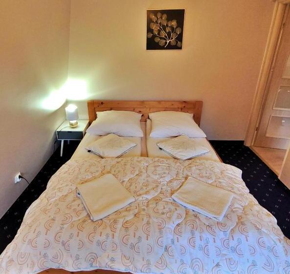 דירת שני חדרים, Pensjonat Markus