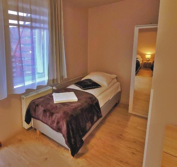 חדר דלוקס לארבעה, Pensjonat Markus