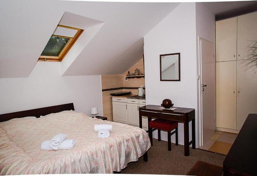 اتاق سوپریور با تخت بزرگ, Willa Alba