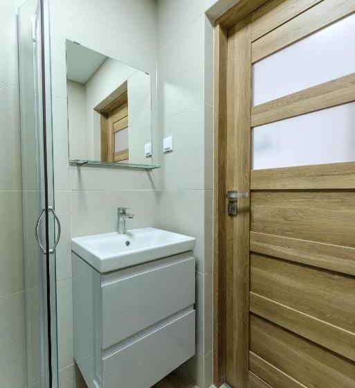 اتاق سوپریور با تخت بزرگ, Willa Biały Domek