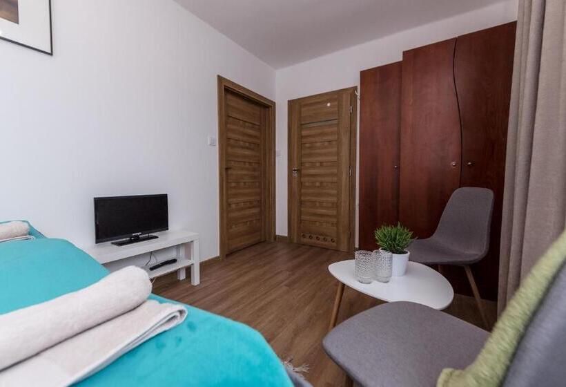 استودیو خانوادگی, Willa Biały Domek