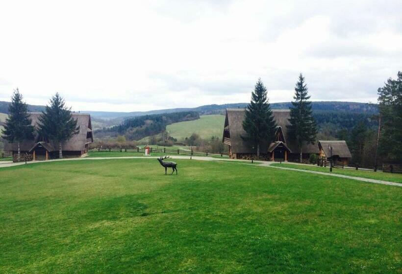 فيلا غرفة نوم واحدة, Wille Trójca