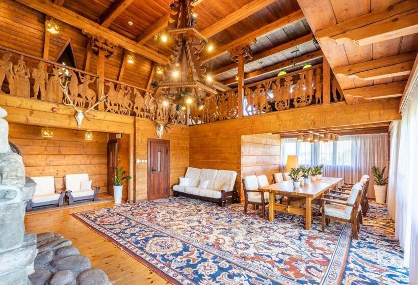 فيلا غرفة نوم واحدة, Wille Trójca