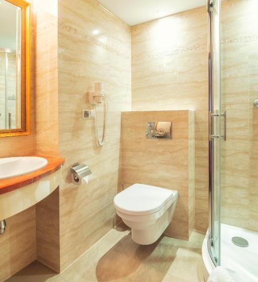 家庭套房, Albatros