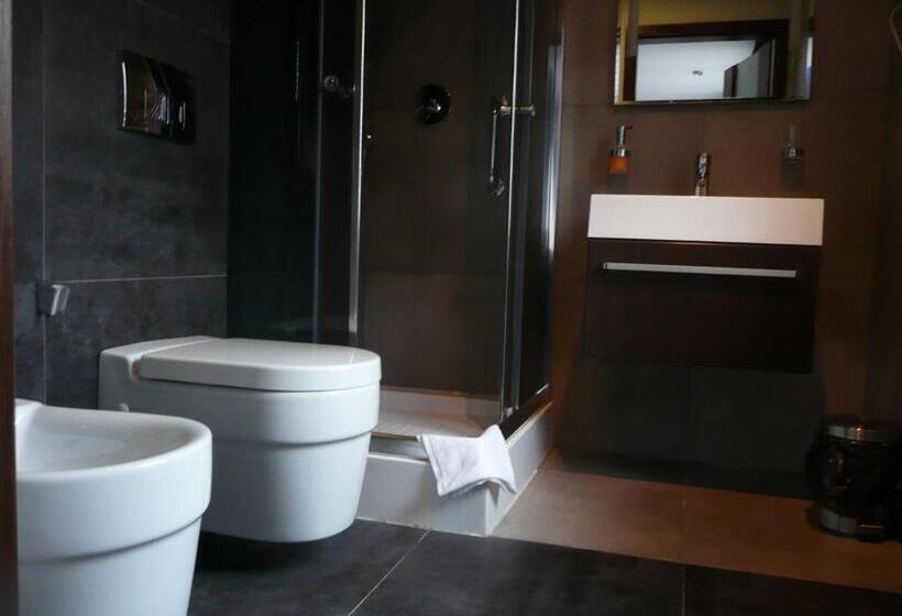 Номер Deluxe, Azymut Hotel & Restaurant