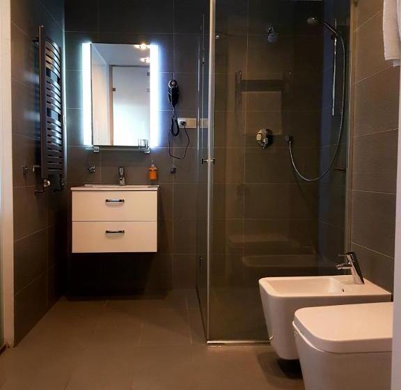 חדר דלוקס, Azymut Hotel & Restaurant