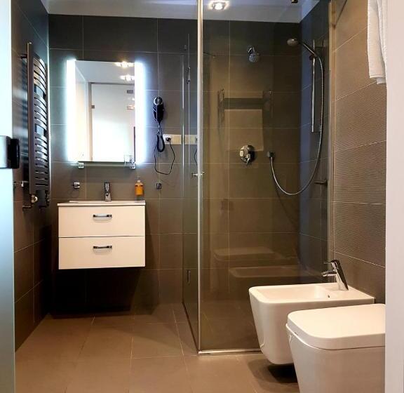 חדר דלוקס, Azymut Hotel & Restaurant