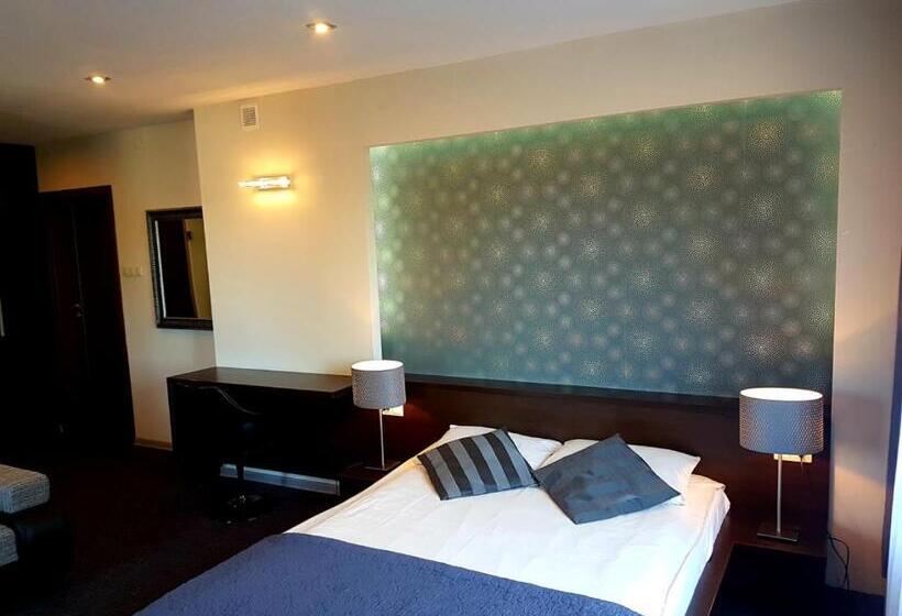 חדר דלוקס, Azymut Hotel & Restaurant