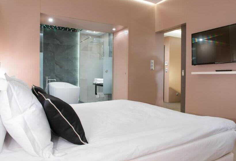 דירת חדר דלוקס, Kosma