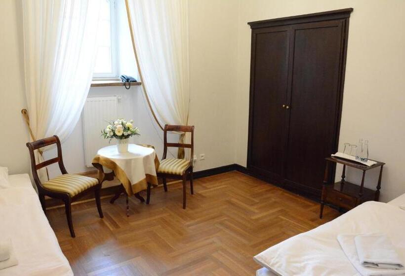 חדר סטודיו סטנדרד, Palac W Rybnej