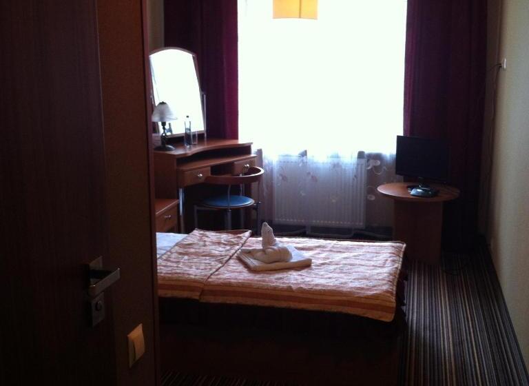 Номер Стандарт Индивидуальный, Partner